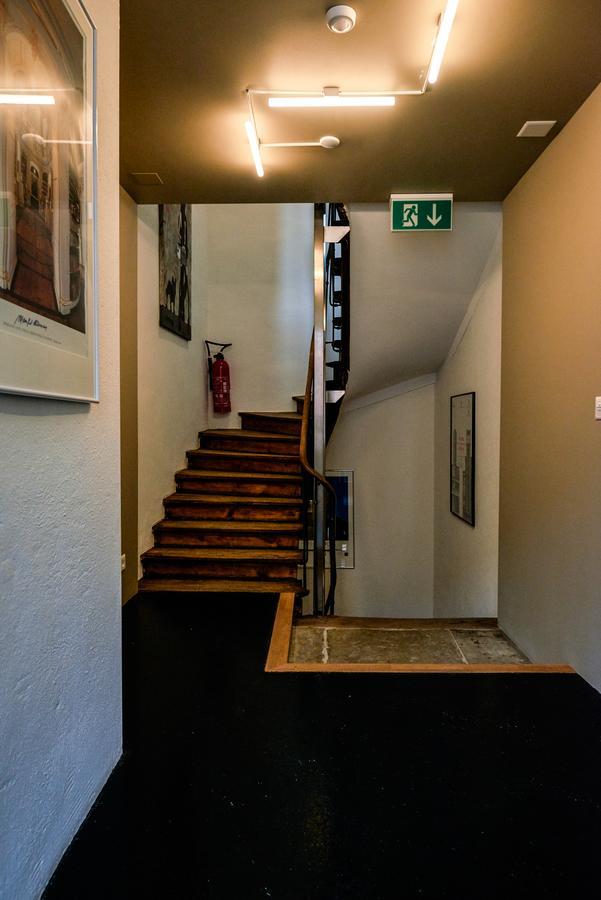 Aparthotel Hine Adon フリブール エクステリア 写真