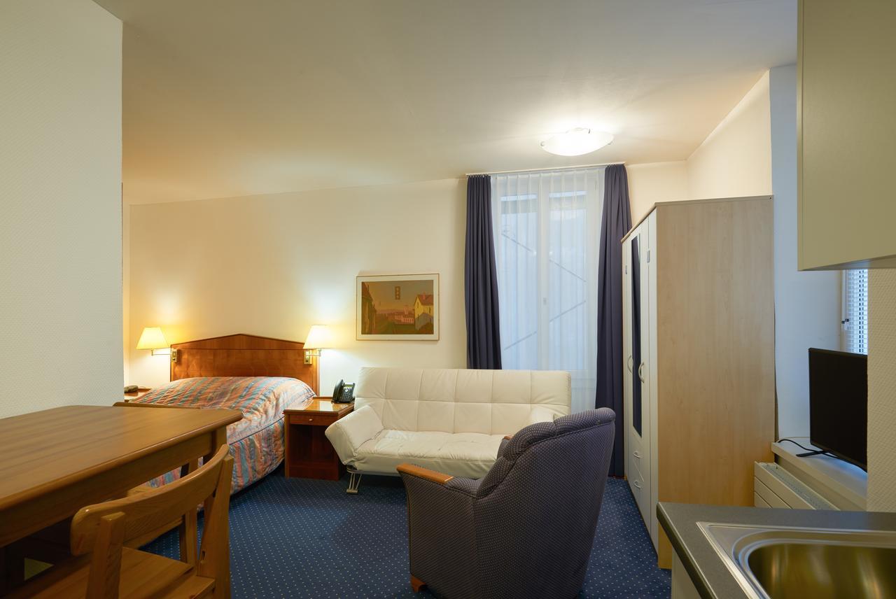 Aparthotel Hine Adon フリブール エクステリア 写真