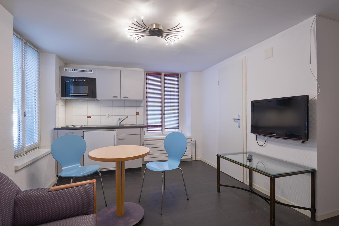 Aparthotel Hine Adon フリブール エクステリア 写真