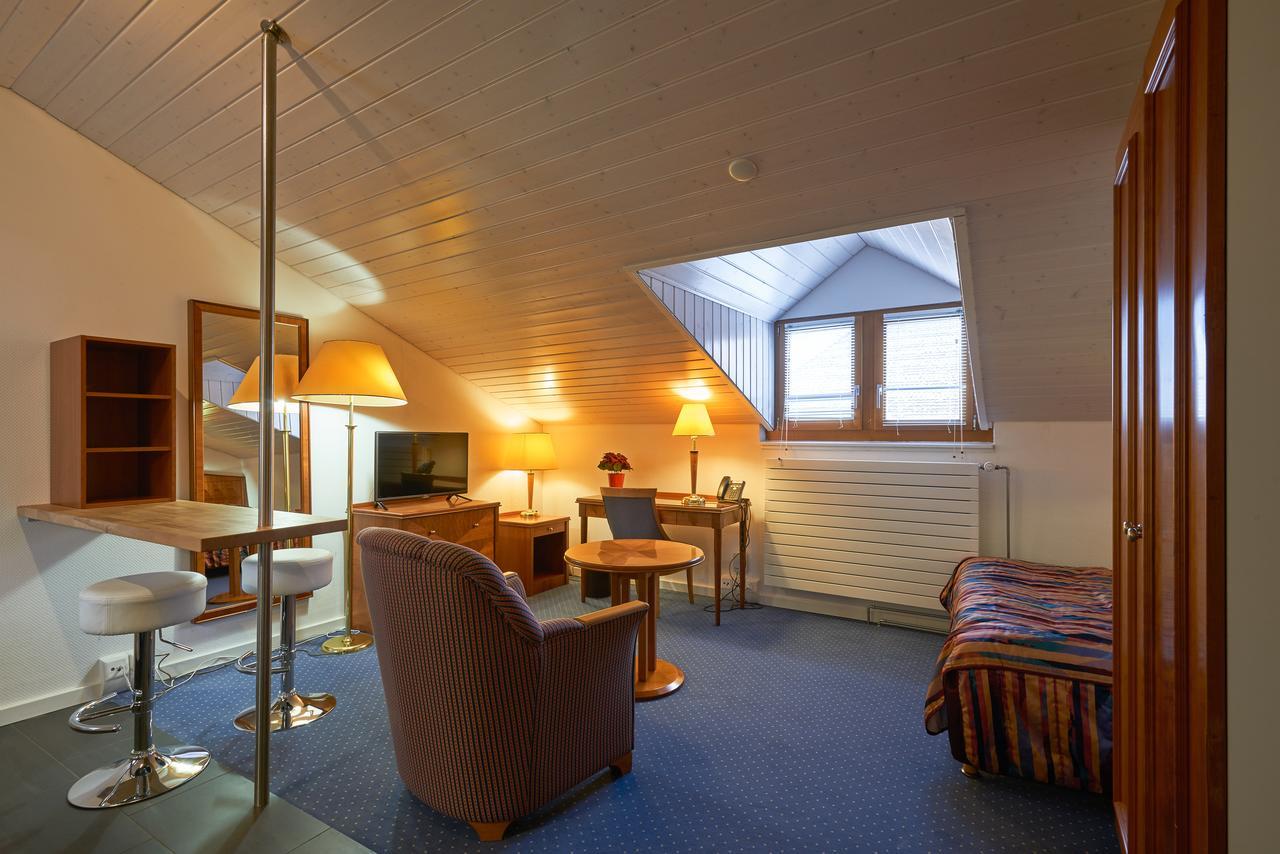 Aparthotel Hine Adon フリブール エクステリア 写真